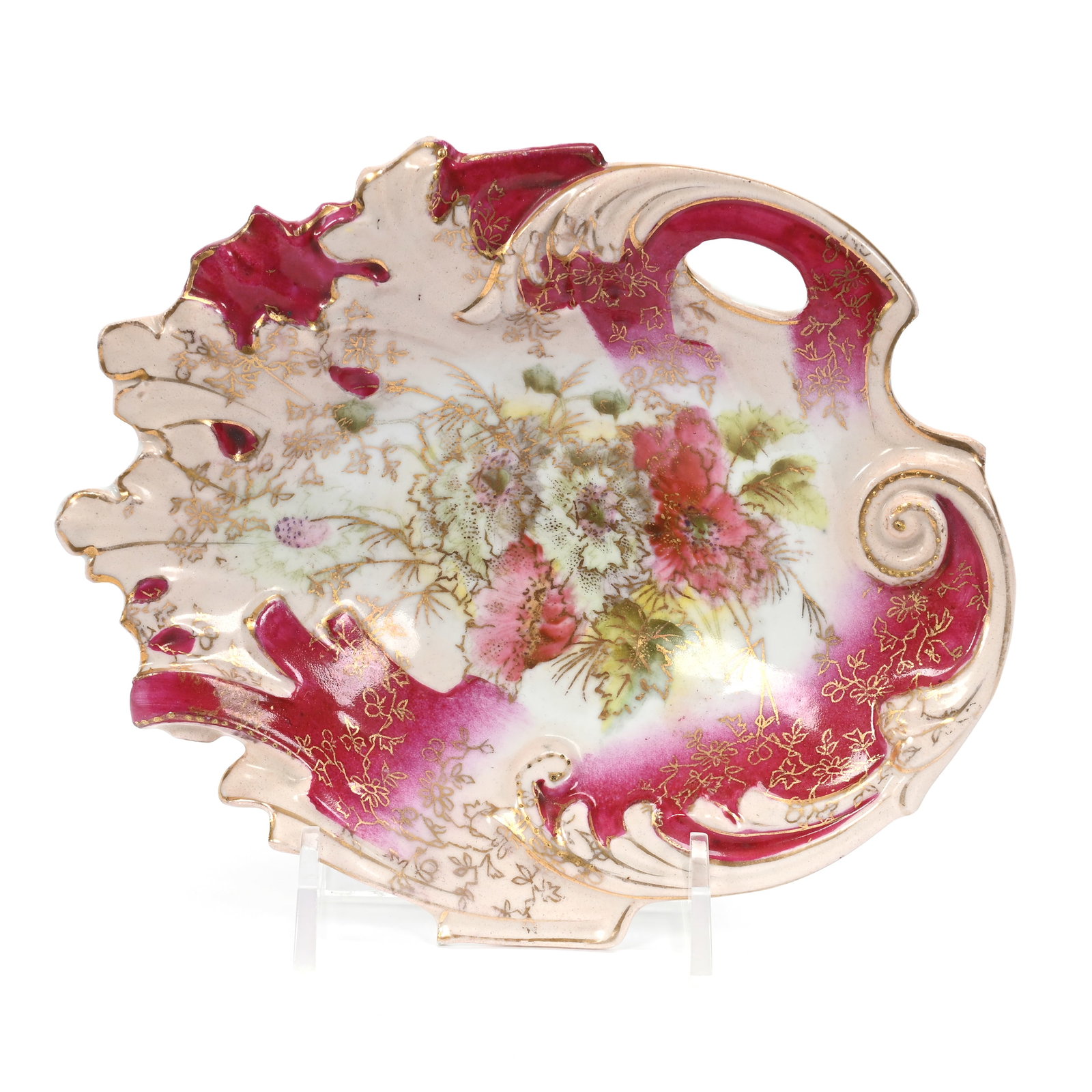 Pin Tray, Unmarked R.S. Prussia: Pin Tray, Unmarked R.S. Prussia, 6.25" x 5.25", Peach, White And Pink Tones, Floral Decor, Gold Stencil Highlights, Lee & Carol Marple Collection.