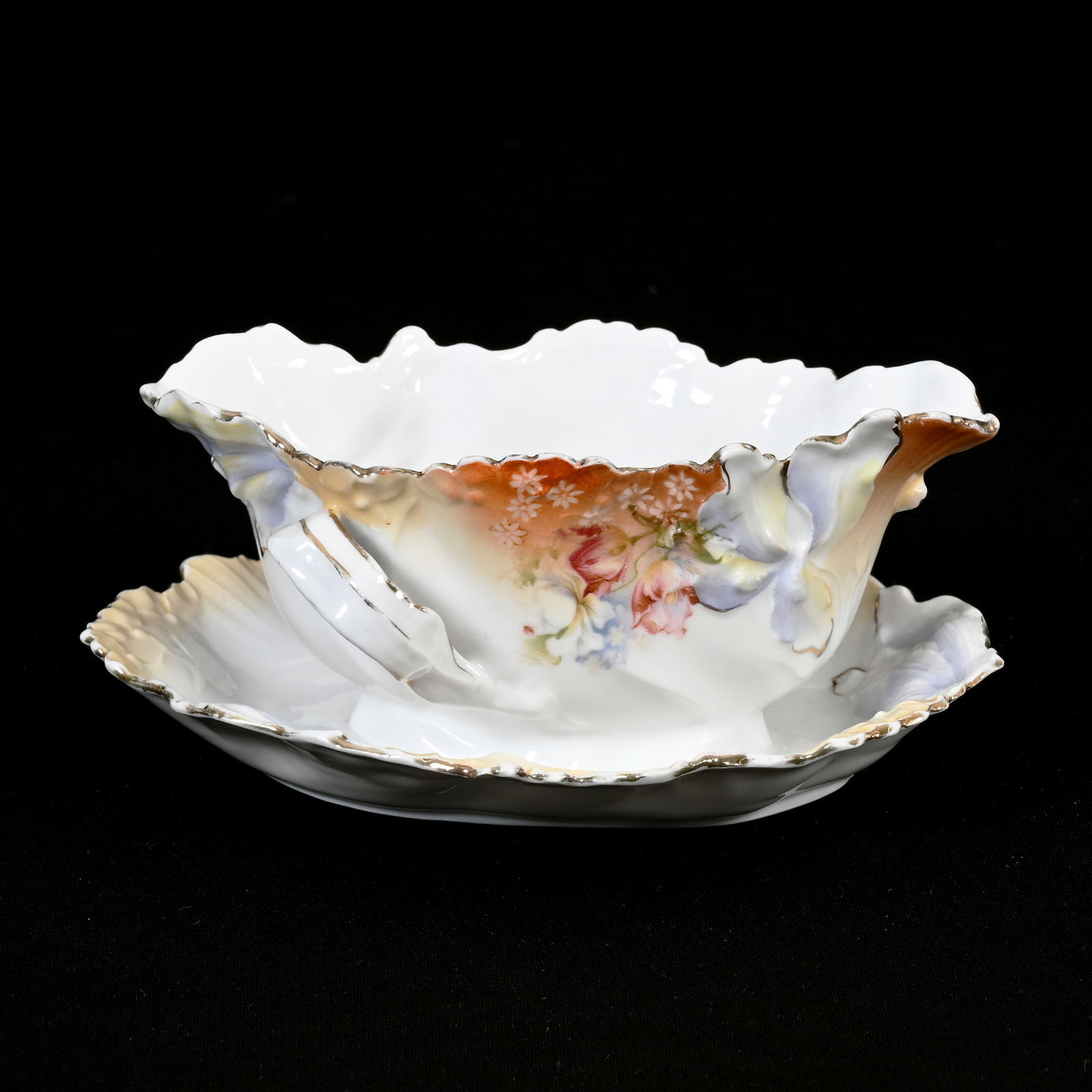 Gravy Boat/Attached Underplate, Unmarked R.S. Prussia (1 of 3)