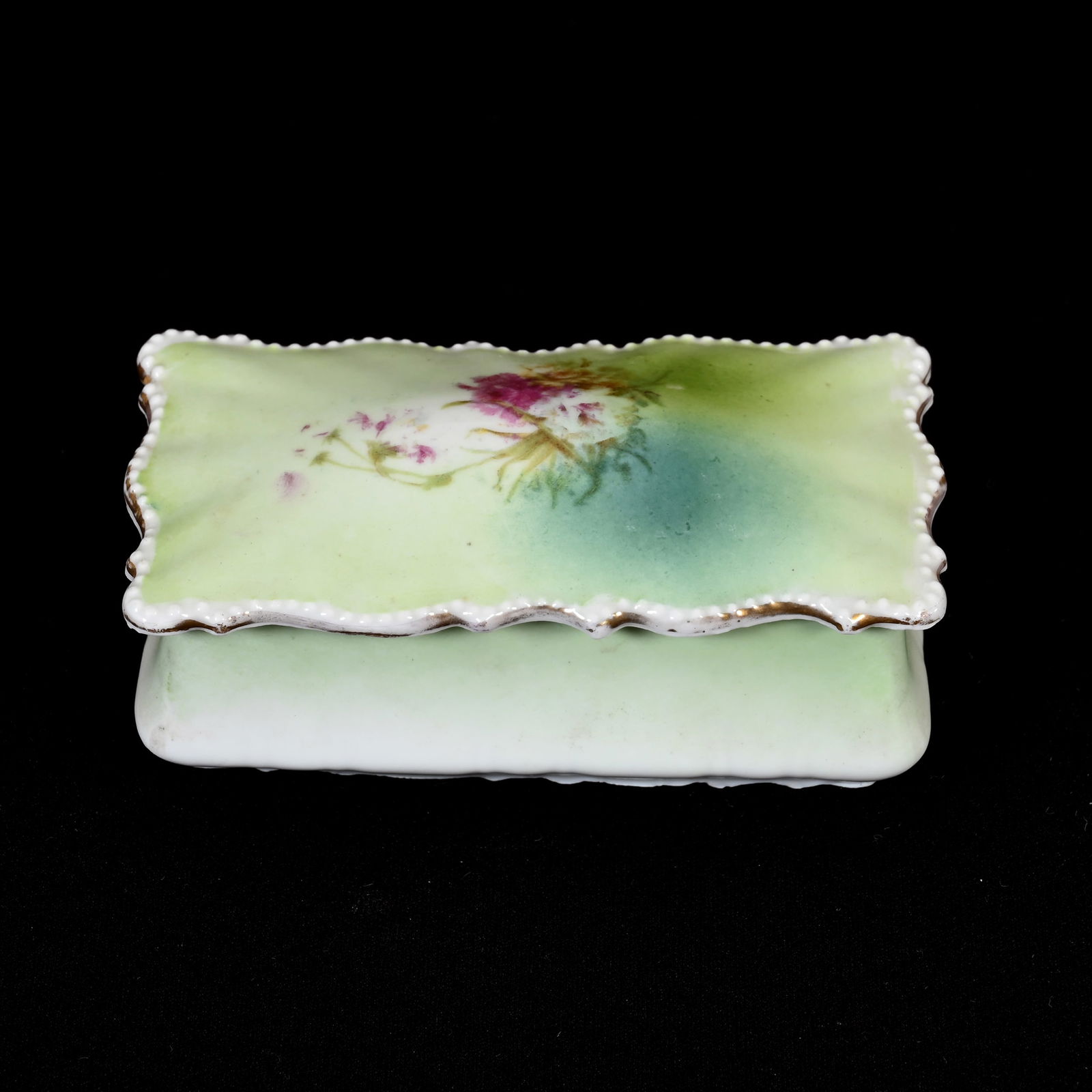 Covered Matchbox With Striker, Unmarked R.S. Prussia (1 of 4)