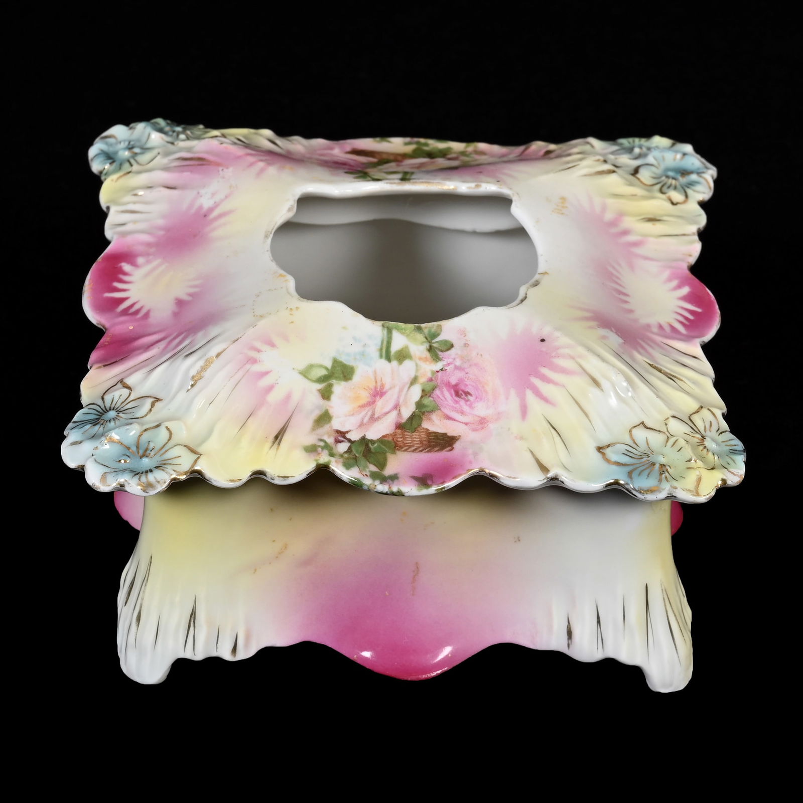 Hair Receiver, Unmarked R.S. Prussia (1 of 8)