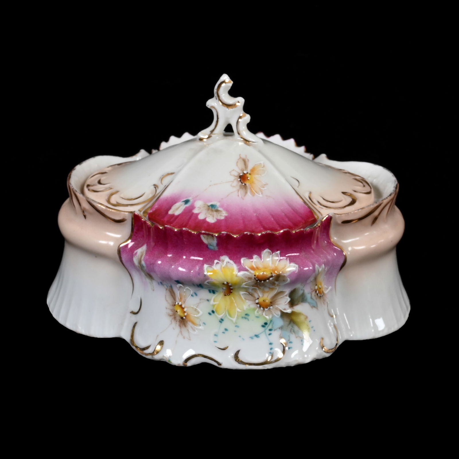 Covered Box, Unmarked R.S. Prussia (1 of 2)