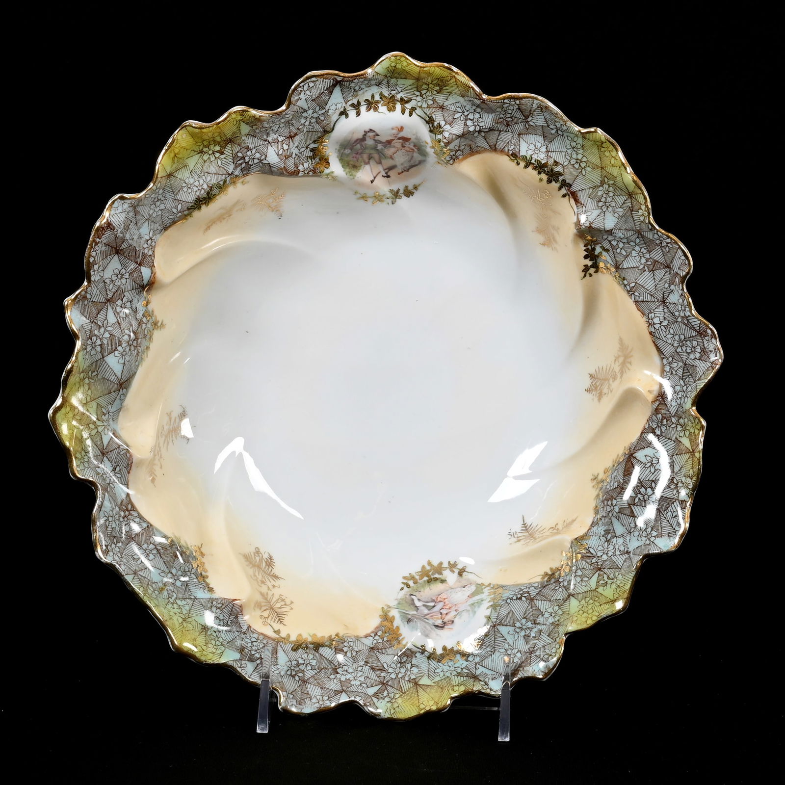 Bowl, Unmarked R.S. Prussia (1 of 2)