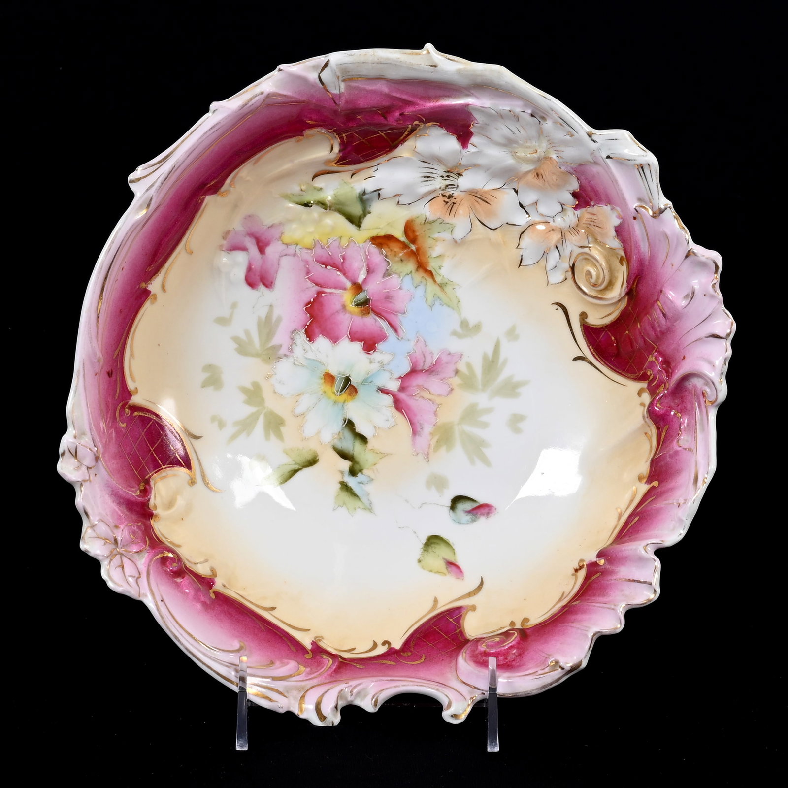 Bowl, Unmarked R.S. Prussia: Bowl, Unmarked R.S. Prussia, 10.25", Cream And Pink Tones, Floral Decor, Lee & Carol Marple Collection.