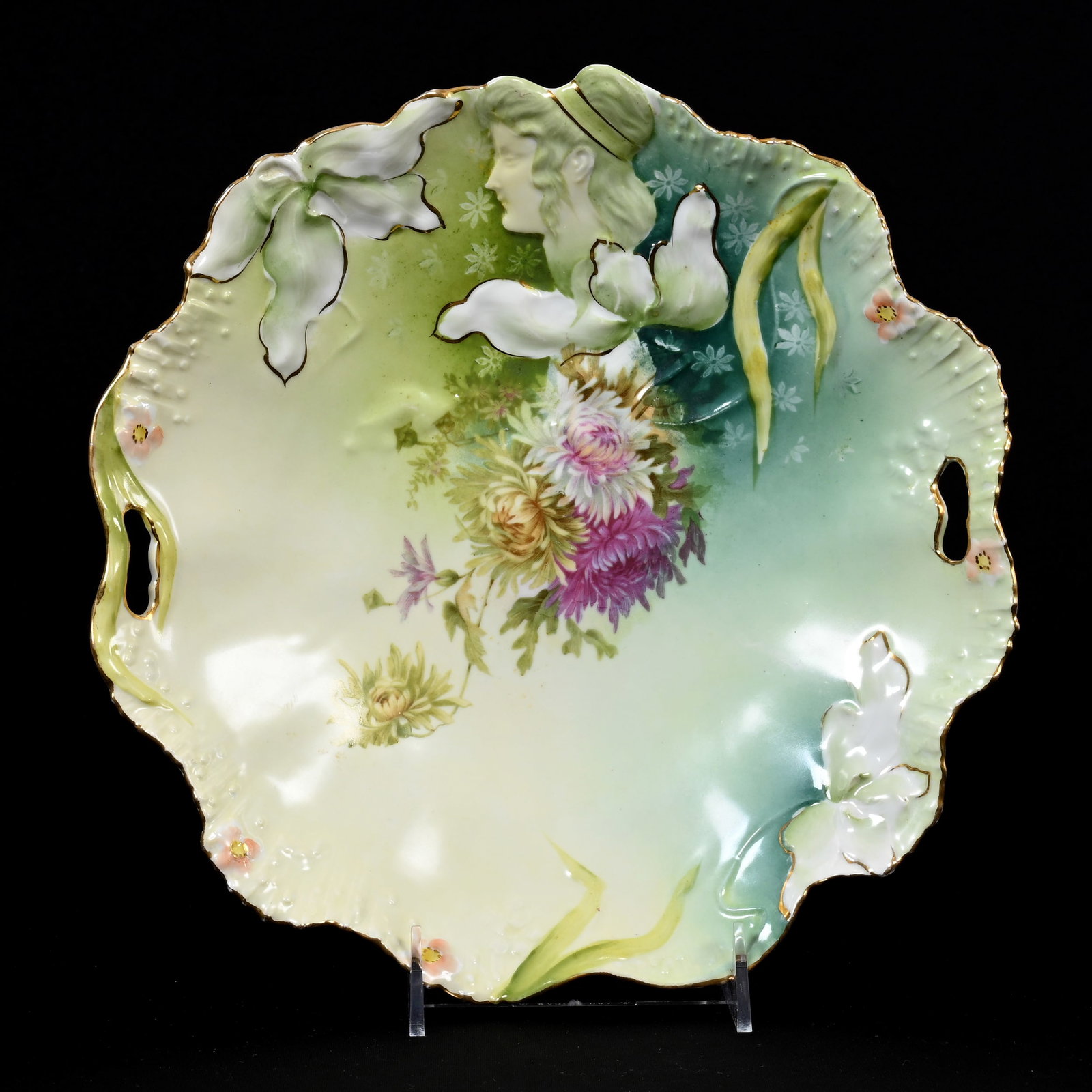 Cake Plate, Unmarked R.S. Prussia: Cake Plate, Unmarked R.S. Prussia, 10.5", Hidden Image Mold, Green Tones, Floral Decor, Lee & Carol Marple Collection.