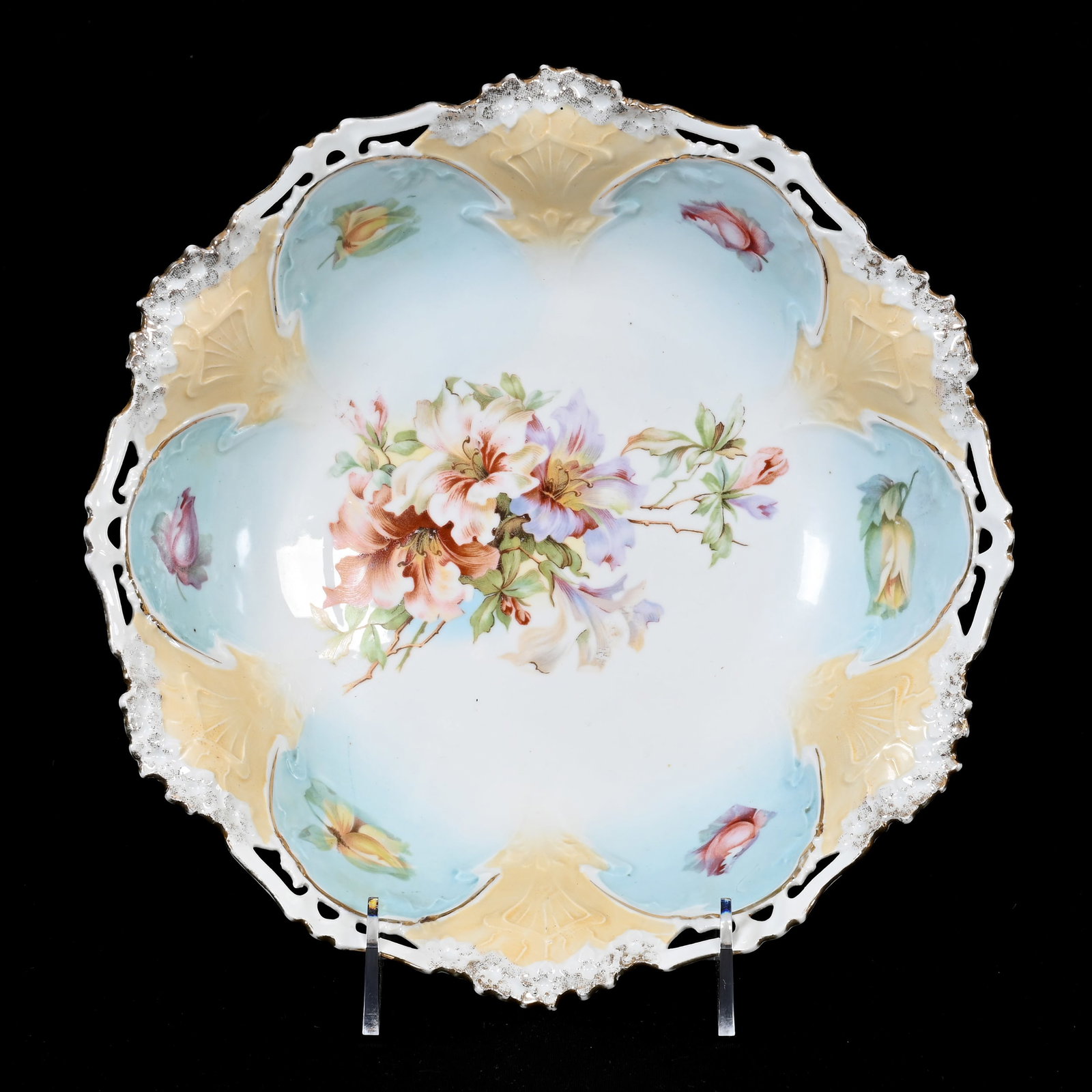 Bowl, Unmarked R.S. Prussia: Bowl, Unmarked R.S. Prussia, 10", Blue, Cream And White Tones, Floral Decor, Reticulated Edge, Lee & Carol Marple Collection.