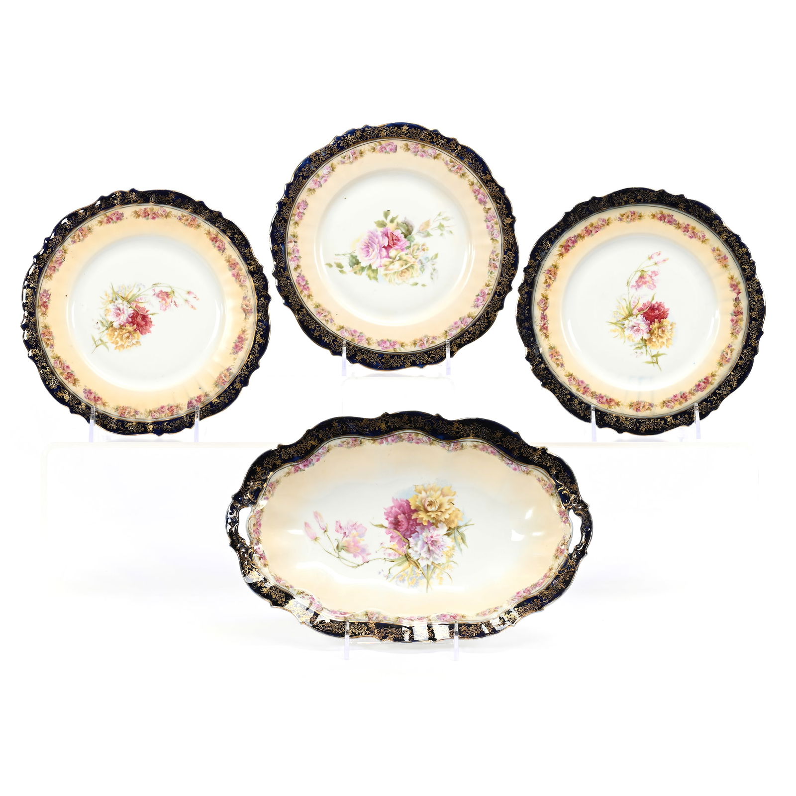 (4) Items, Royal Coburg, All Same Pattern (1 of 4)