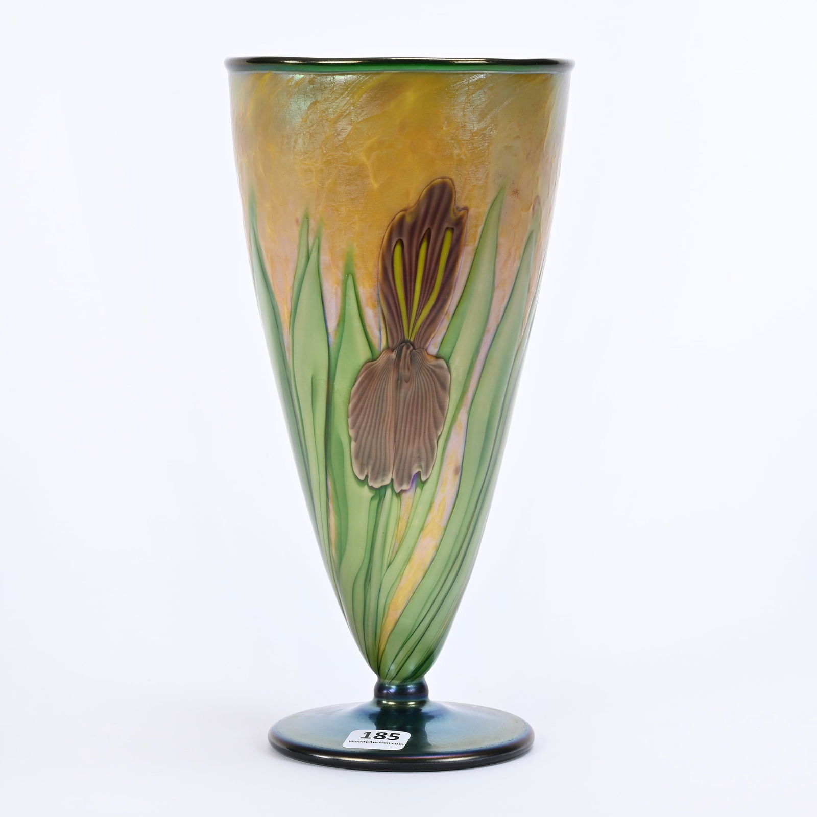 Vase Signed Orient & Flume Contemporary Art Glass (1 of 3)
