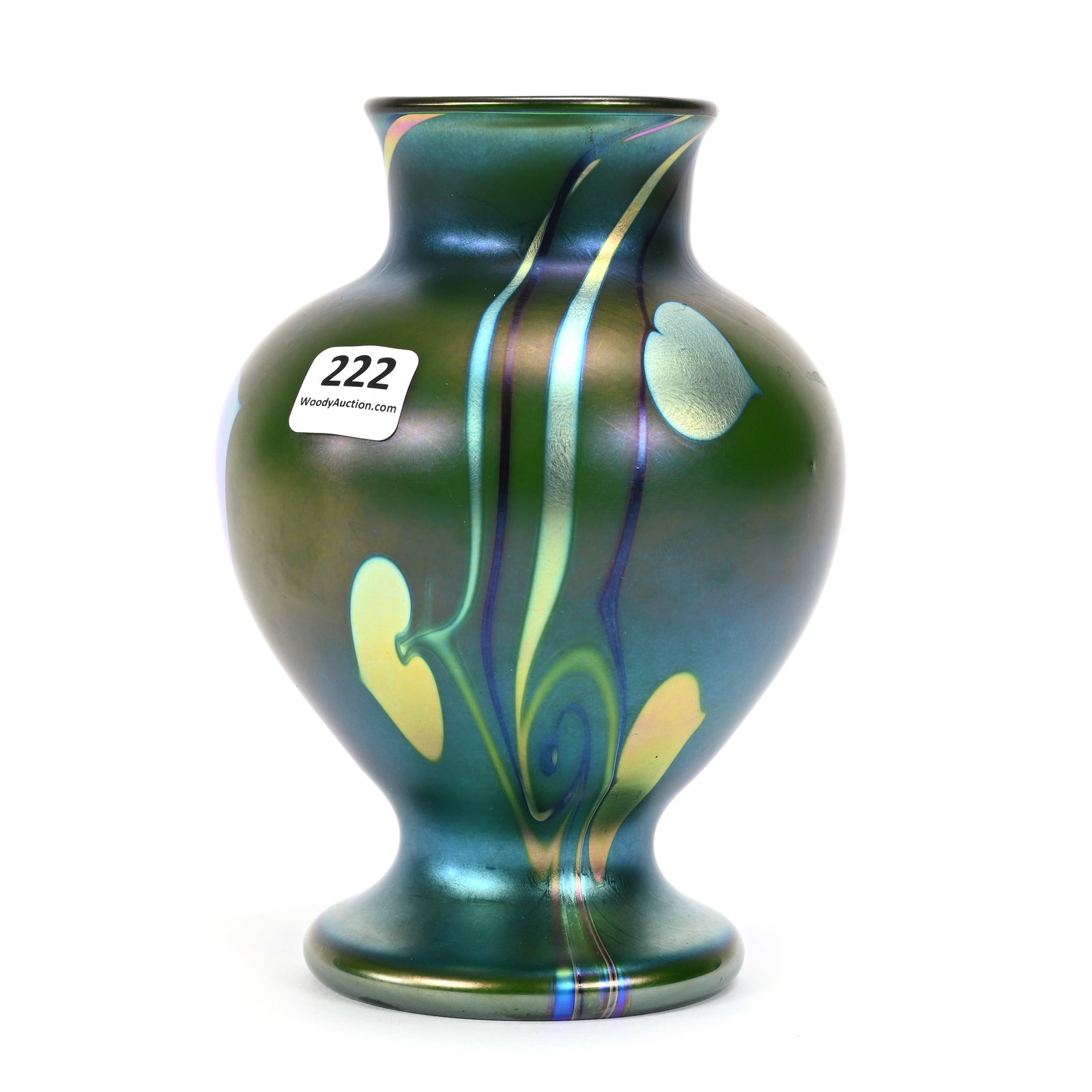 Vase Signed Orient & Flume Contemporary Art Glass: Vase Signed Orient & Flume Contemporary Art Glass, 6.25" x 4.75", Peking Green Iridescent With Silver Heart And Vine Design, Dated 1976, #?116, Original Certificate, Rodger Shinn Collection, Kansas. S
