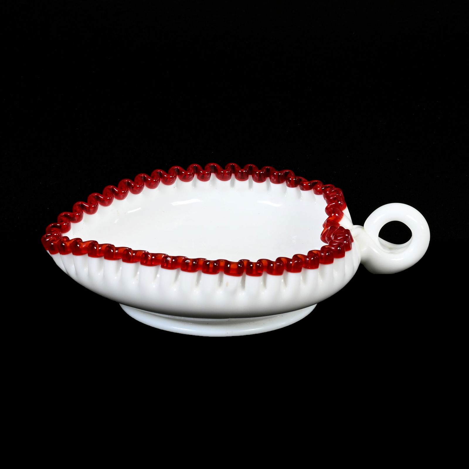 Handled Nappy By Fenton, Heart Shaped (1 of 3)