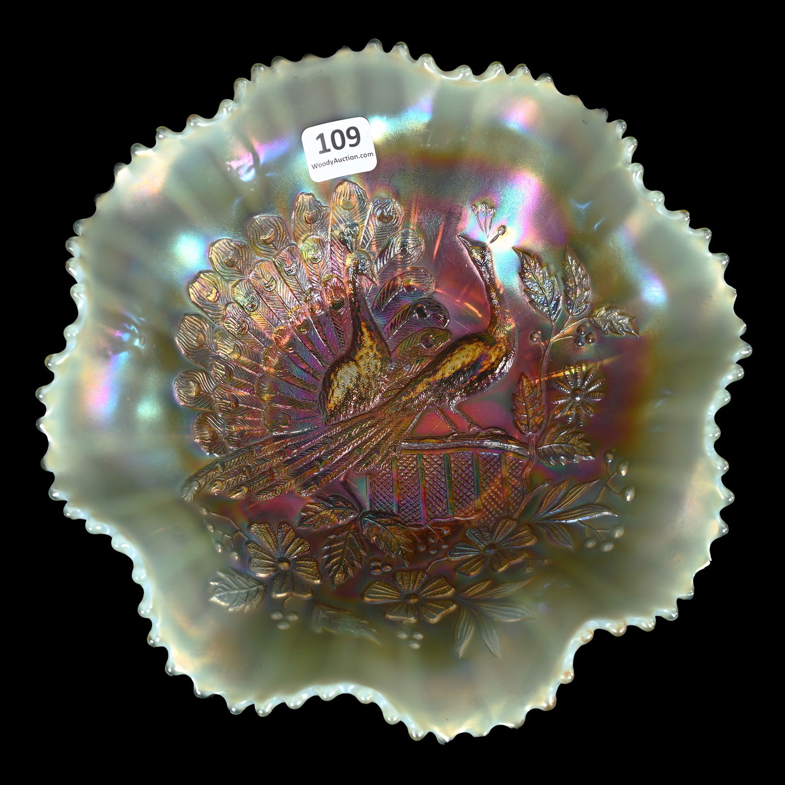 Bowl, Carnival Glass, Peacocks By Northwood (1 of 4)