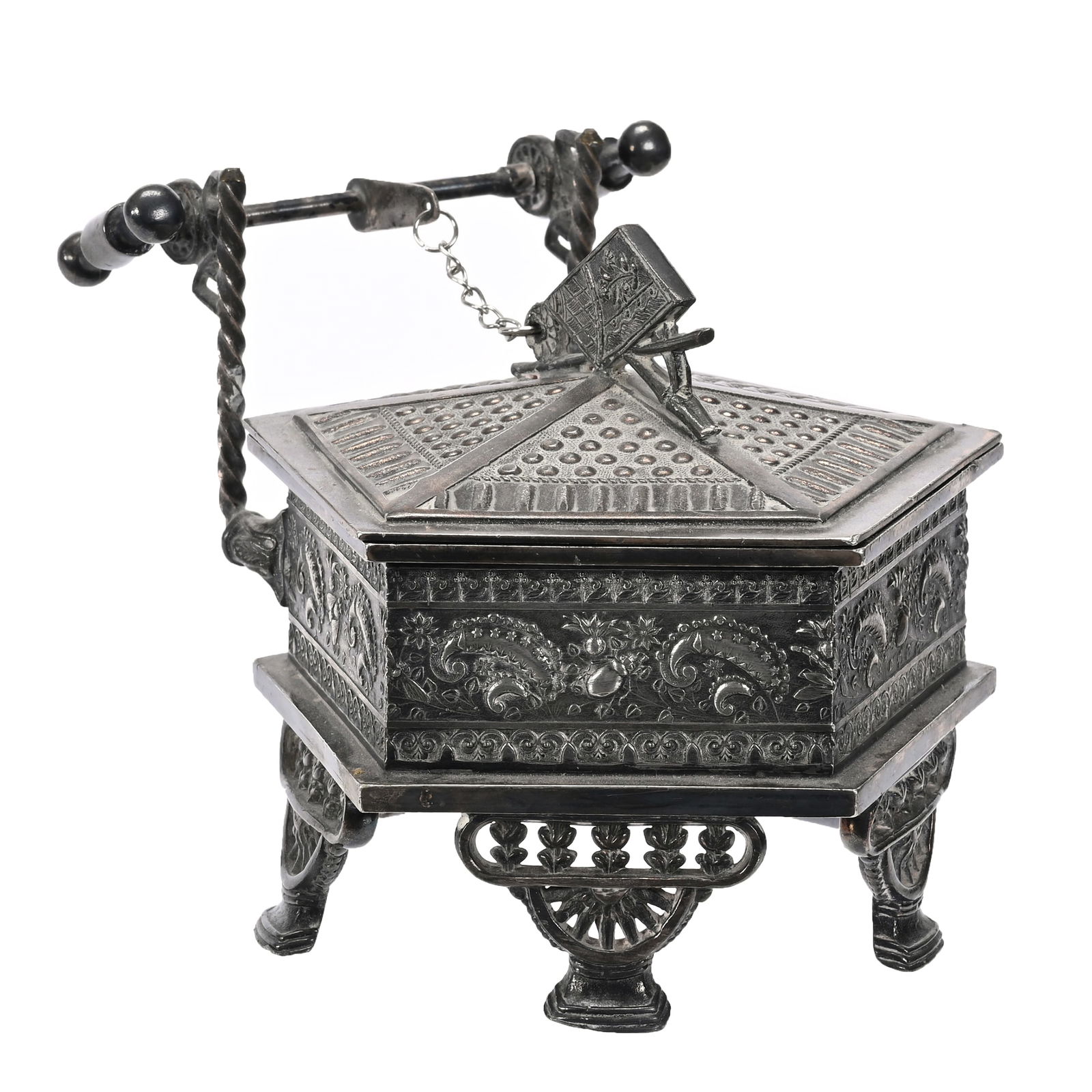 Mechanical Jewel Box Marked International #1971 (1 of 4)