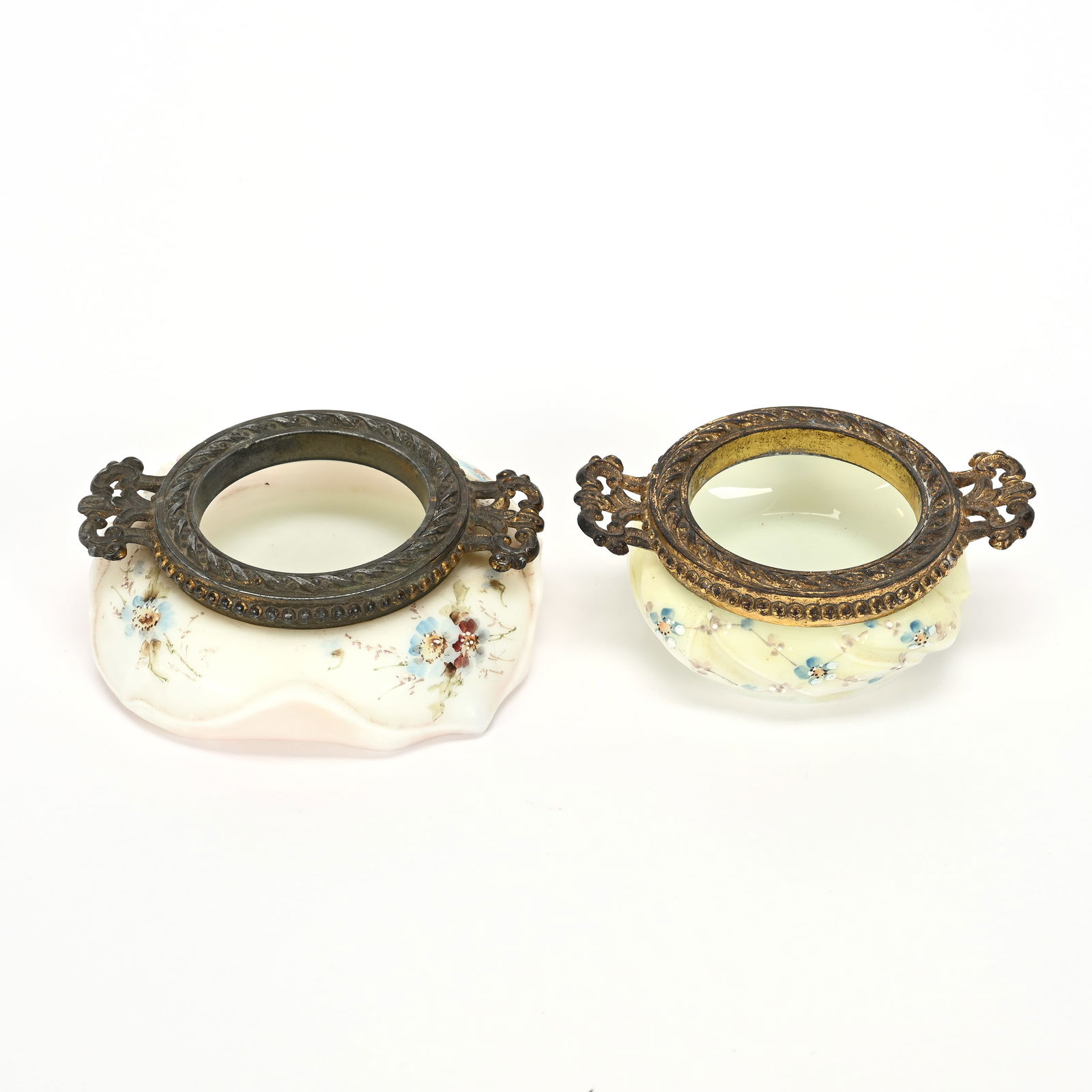 (2) Open Pin Dishes, Wave Crest Art Glass (1 of 3)