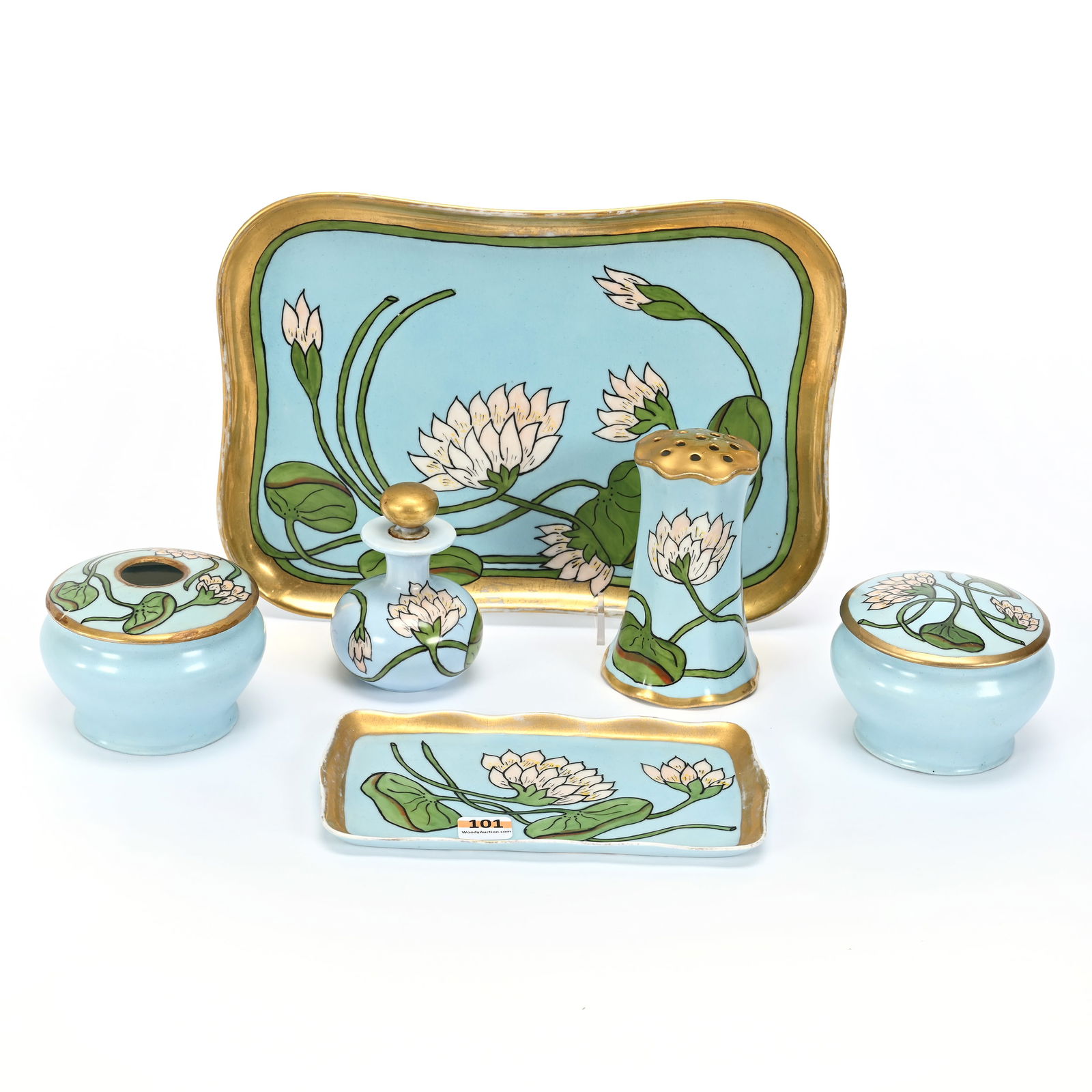 Dresser Set, Six Piece (1 of 4)