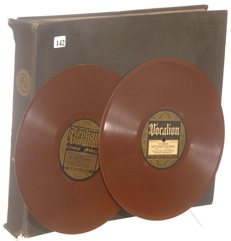 (9) ORIGINAL "AEOLIAN VOCALION" RED PHONOGRAPH DIS: (9) ORIGINAL "AEOLIAN VOCALION" RED PHONOGRAPH DISC RECORDS IN ORIGINAL ALBUM 10" DISCS INCLUDE: MOON RIVER; YOU TELL HER I STUTTER; DAPPER DAN; I WANT MY MAMMY; DROWSY HEAD AND MORE!