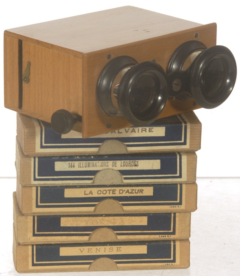 ORIGINAL FRENCH STEREO VIEWER W/ (5) BOXES FULL OF: ORIGINAL FRENCH STEREO VIEWER W/ (5) BOXES FULL OF "SUR FILM" STEREO FILM SLIDES POSITIVE FILM SLIDES INCLUDES: LA COTE D'AZUR; ILLUMINATIONS DE LOURDES; VENISE AND MORE!
