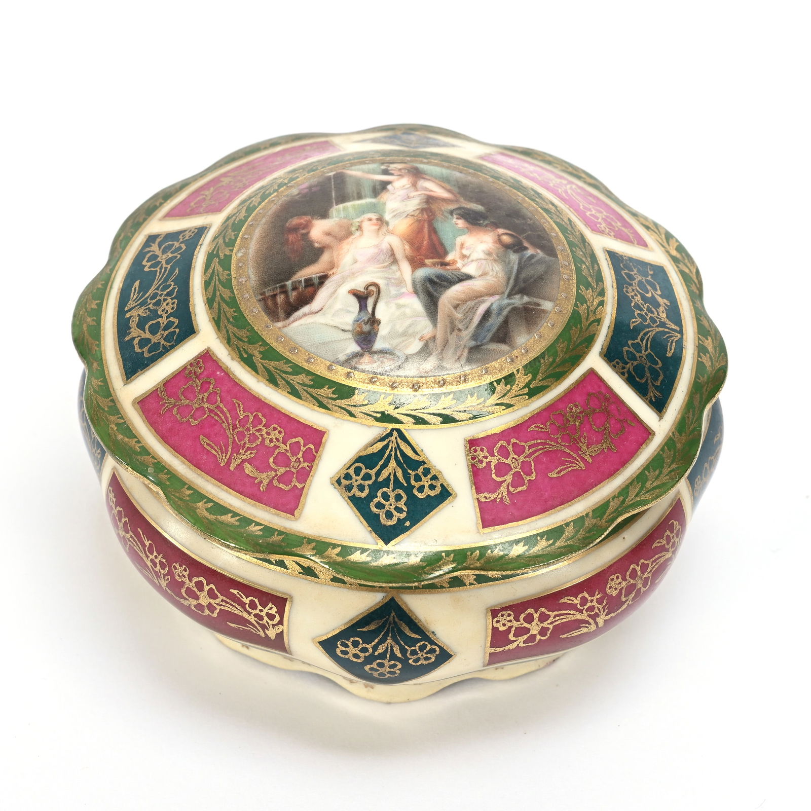 Powder Box Marked Beehive Czechoslovakia (1 of 3)