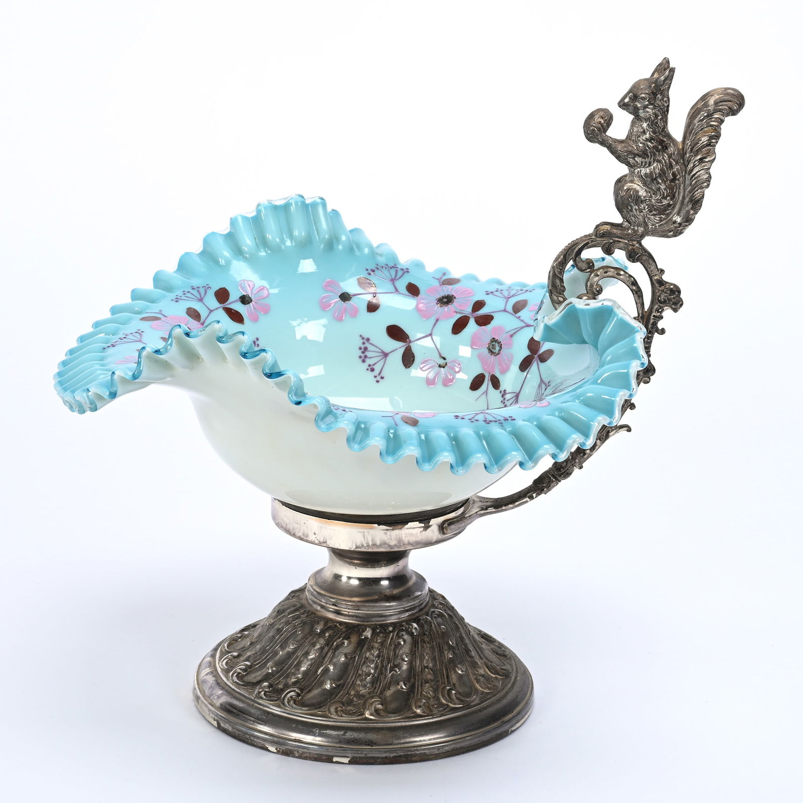 Victorian Brides Basket (1 of 3)