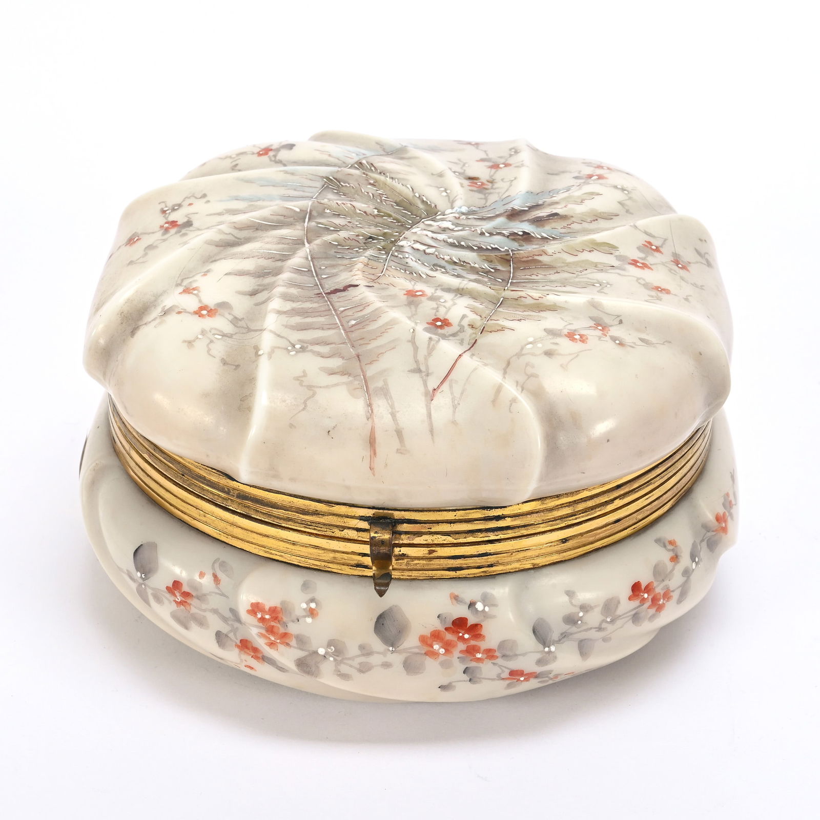 Round Hinged Jewel Box, Unmarked Wave Crest (1 of 4)