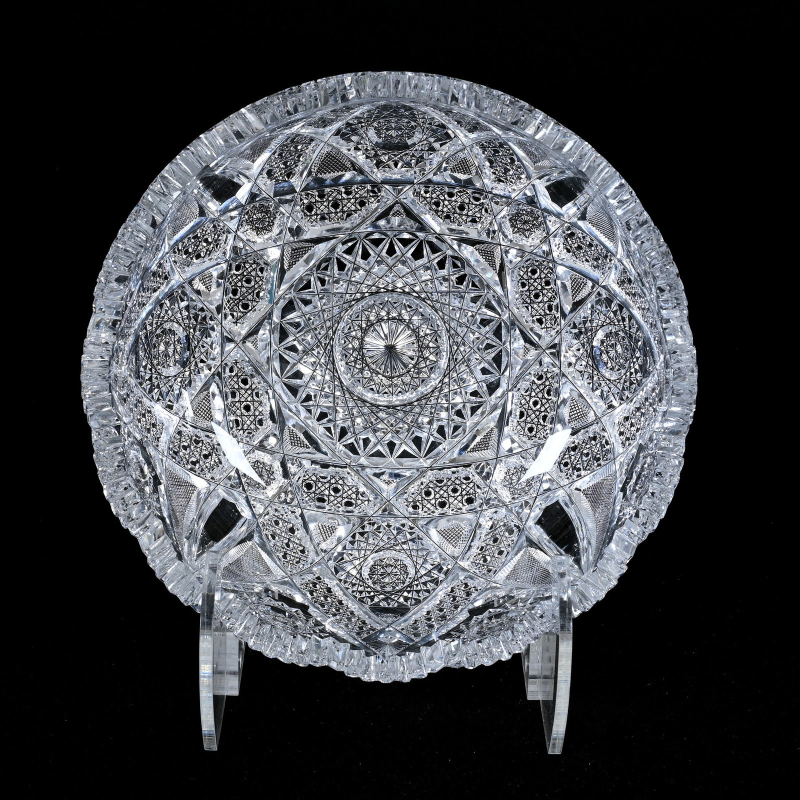 Bowl, ABCG, Eleanor Pattern By J. Hoare (1 of 3)