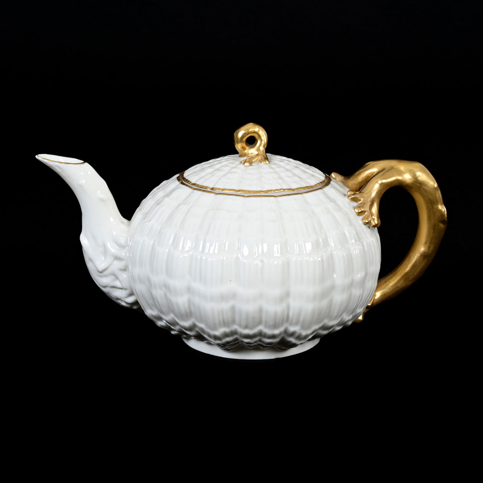 Tea Pot, Irish Belleek Third Period Black Mark (1 of 3)