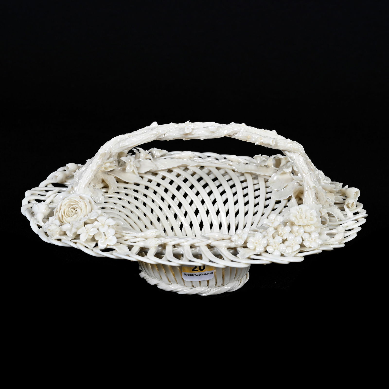 Basket, Irish Belleek, Two Strand, Two Pad (1 of 6)