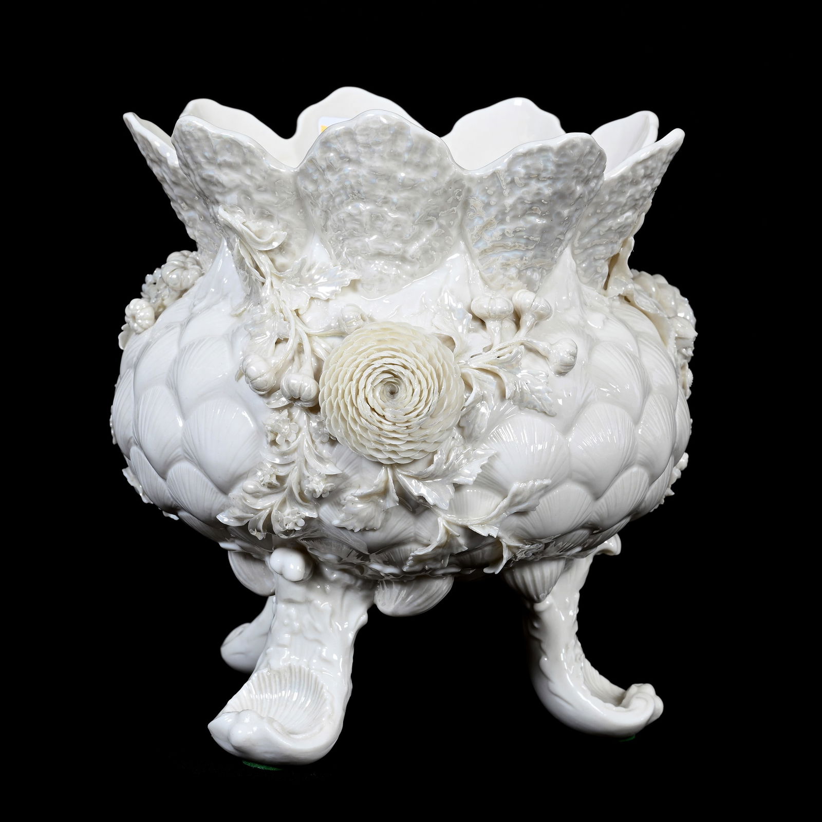 Jardiniere, Irish Belleek Second Black Mark (1 of 3)