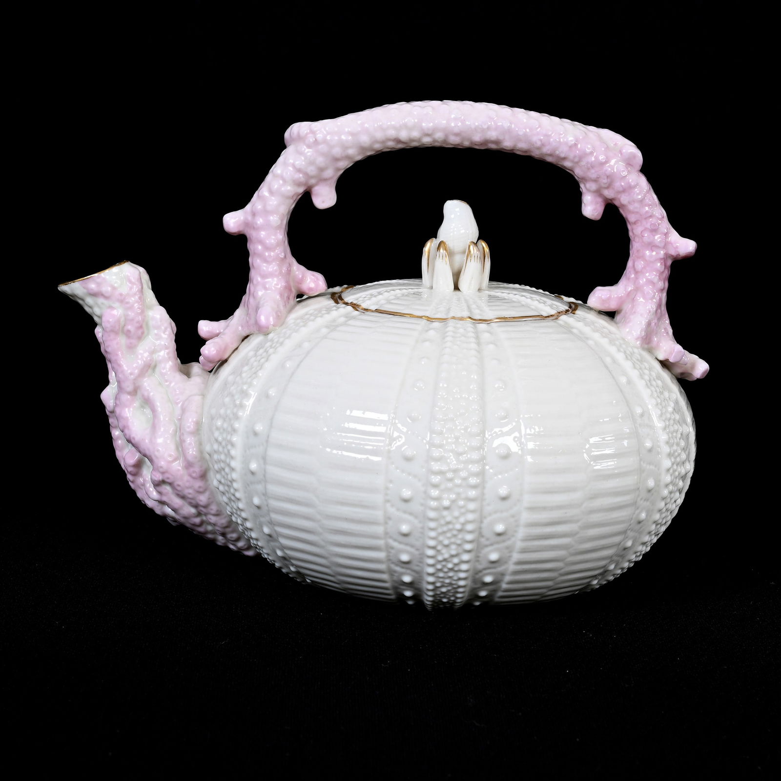 Tea Pot, Irish Belleek Third Period Black Mark (1 of 3)