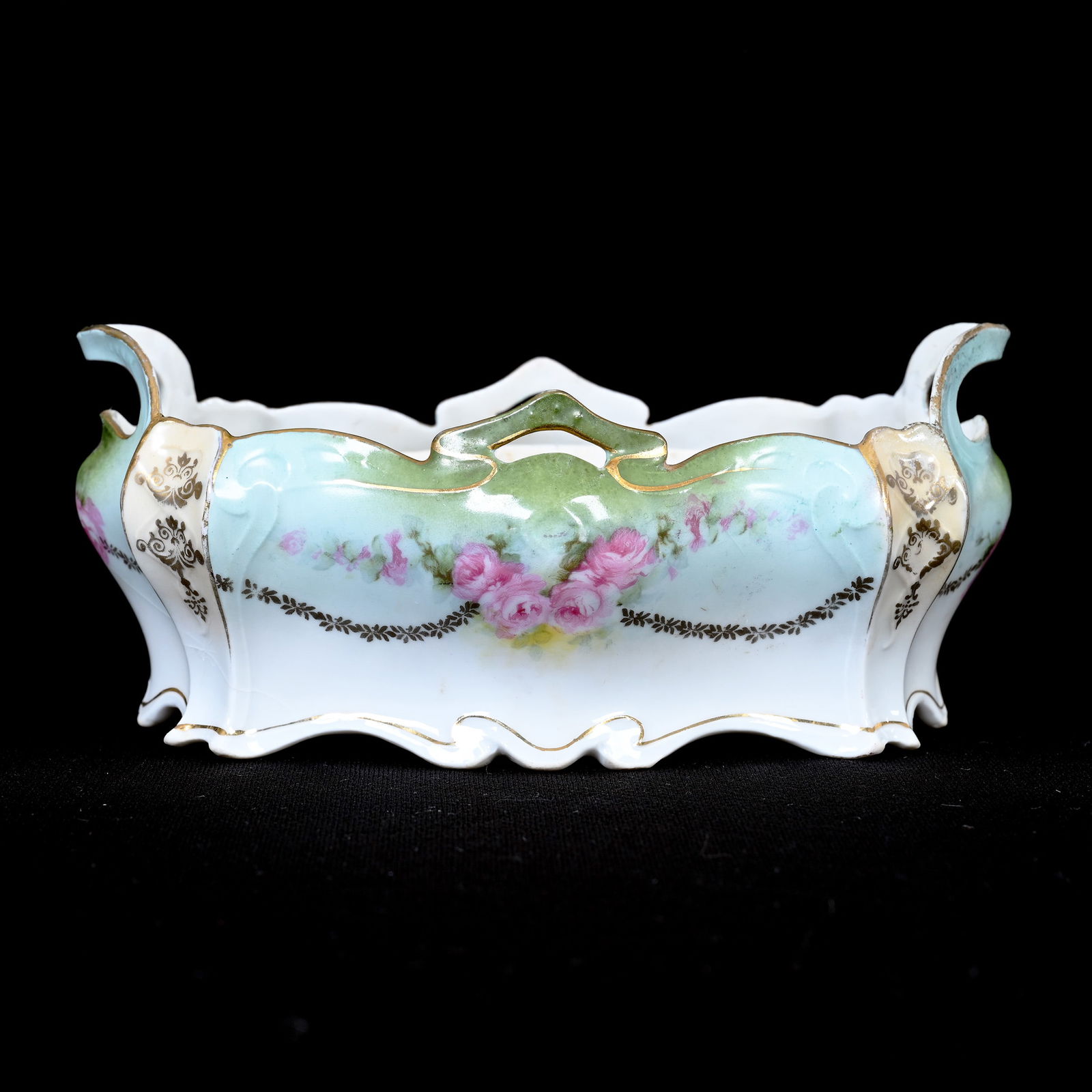 Planter, Original Liner, Marked R.S. Prussia (1 of 4)