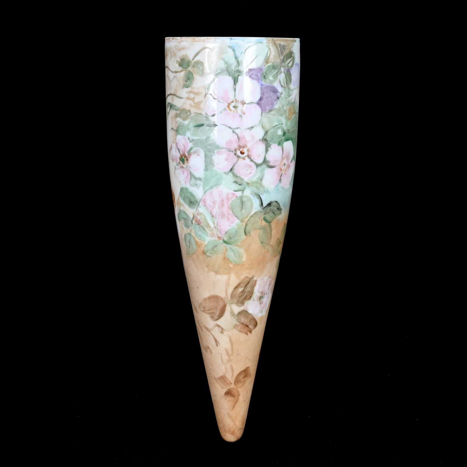 Wall Pocket Marked Prov Saxe (1 of 4)