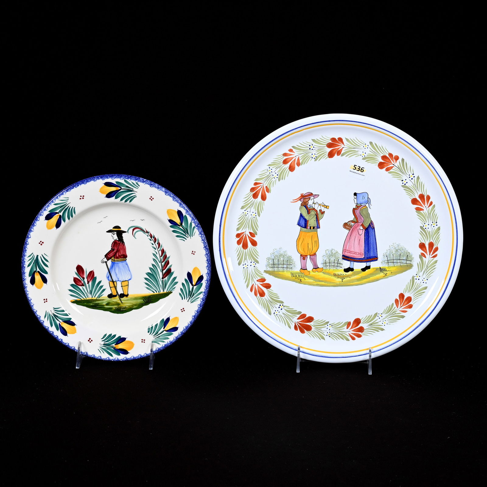 (2) Plates Marked Quimper France (1 of 2)