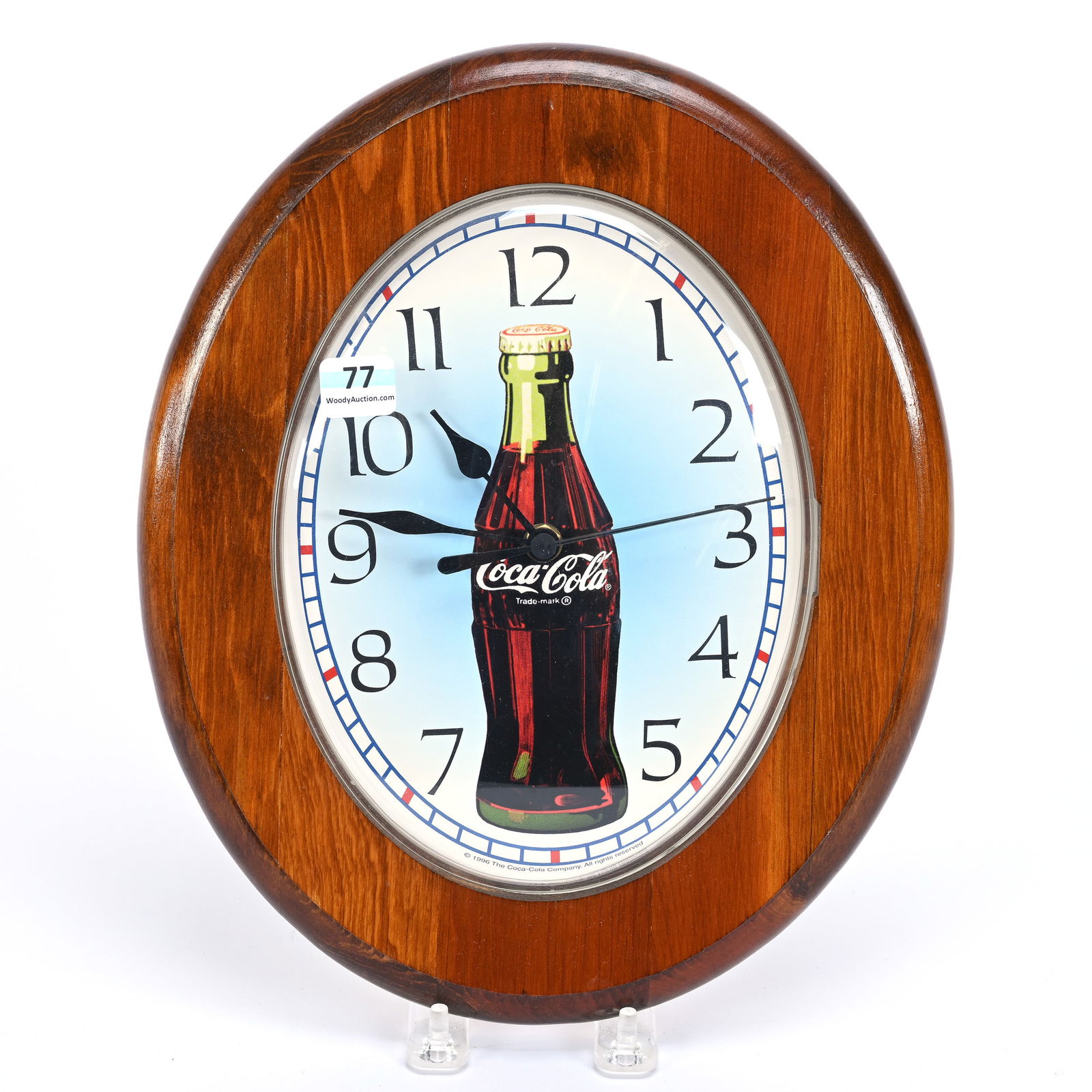 Coca-Cola Oval Battery Clock, Circa 1996 (1 of 2)