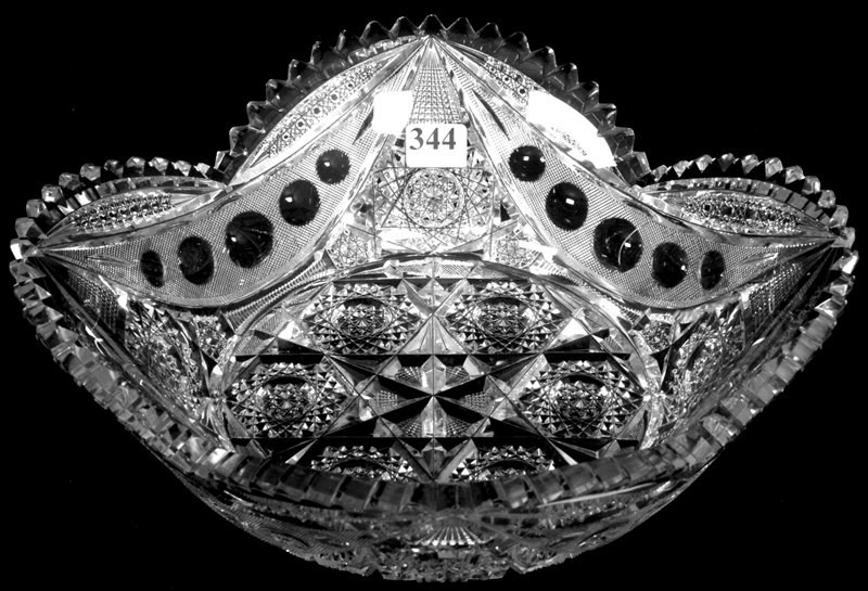 3 1/4" X 10 3/4" AMERICAN BRILLIANT CUT GLASS DIAM: 3 1/4" X 10 3/4" AMERICAN BRILLIANT CUT GLASS DIAMOND SHAPED BOWL BYZANTINE PATTERN VARIATION BY MERIDEN - QUALITY BLANK