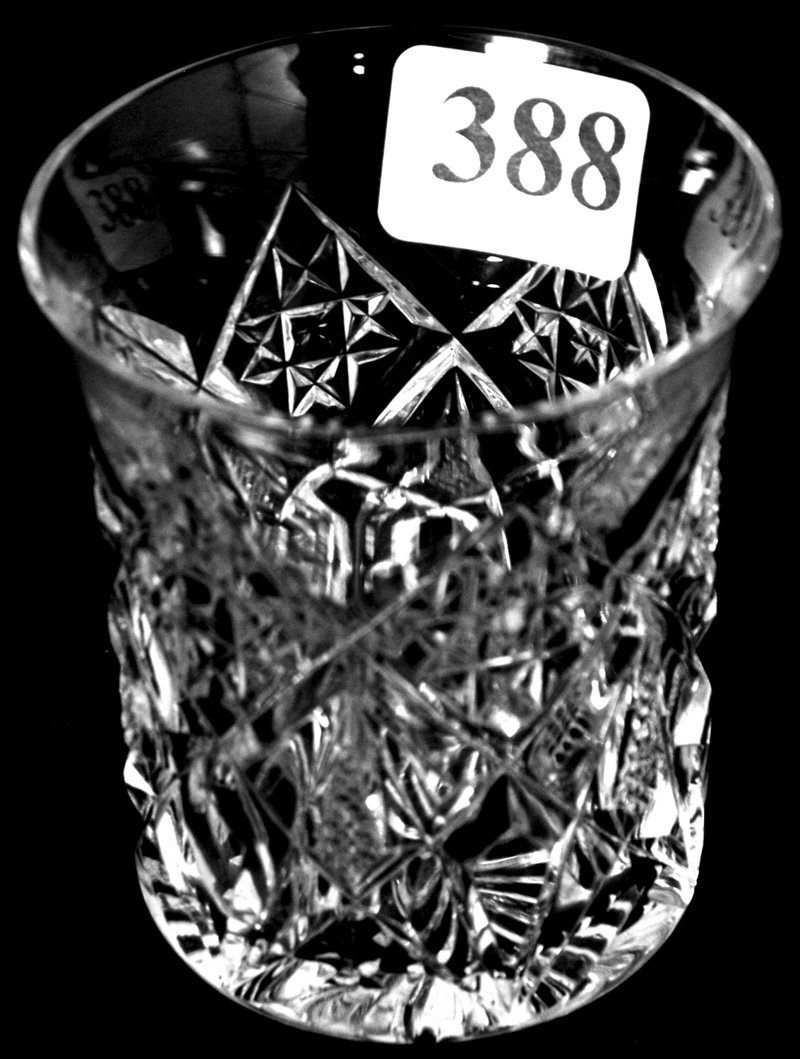 2 1/2" AMERICAN BRILLIANT CUT GLASS SHOT GLASS: 2 1/2" AMERICAN BRILLIANT CUT GLASS SHOT GLASS MARLBORO PATTERN BY DORFLINGER