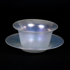 Finger Bowl/Underplate, Unmarked Steuben