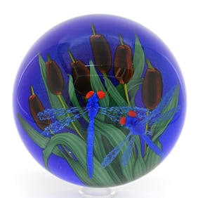 Paperweight Signed Lundberg Glass Art, Dated 2001