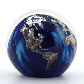 Paperweight Signed Lundberg Studios, 1998, #031973