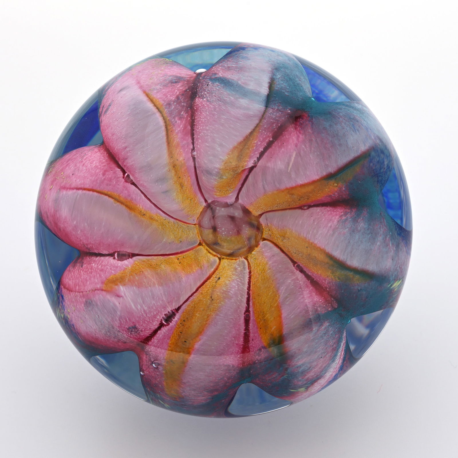 Paperweight, Studio, Signed, Dated 2000 (1 of 4)