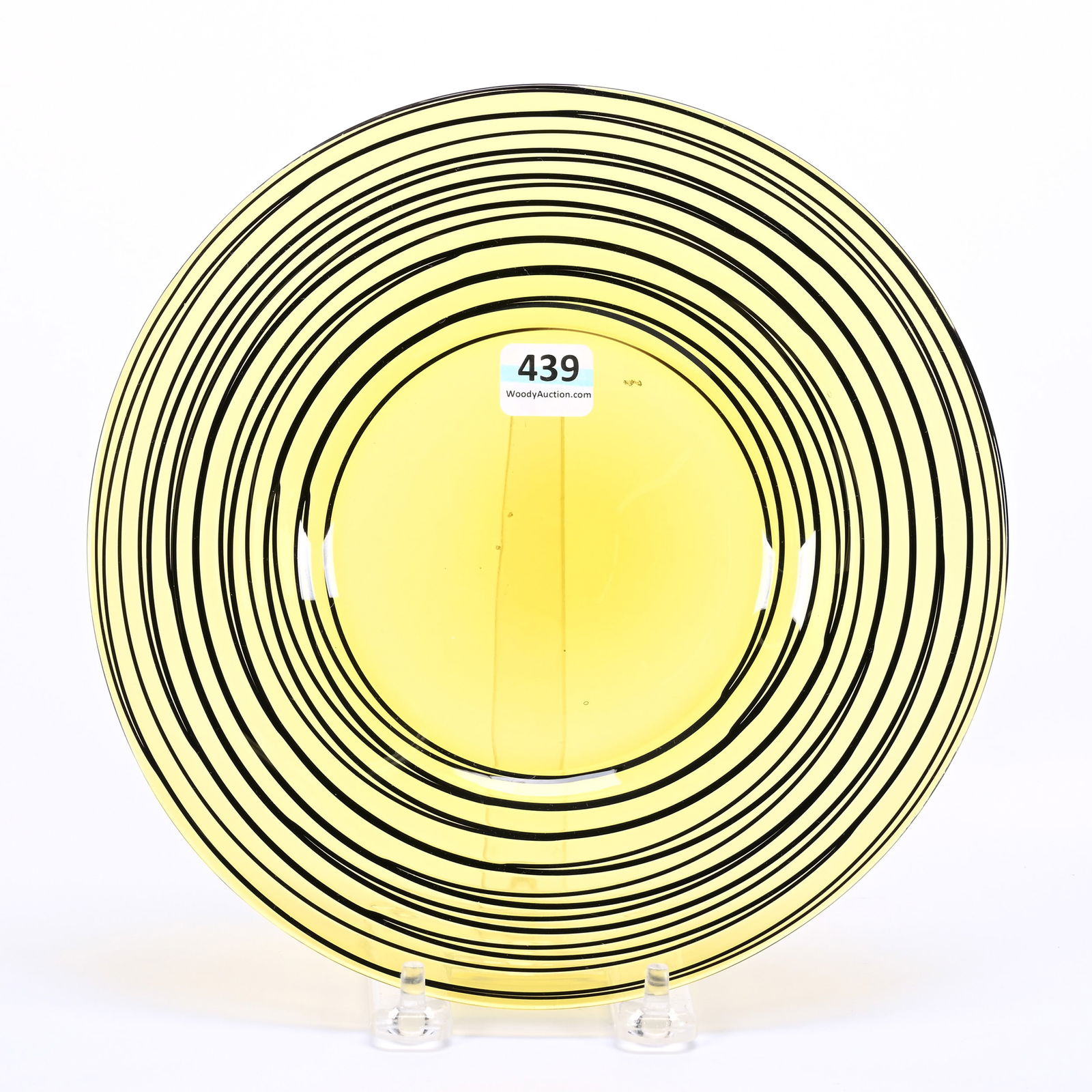 Plate, Unmarked Steuben Art Glass (1 of 2)