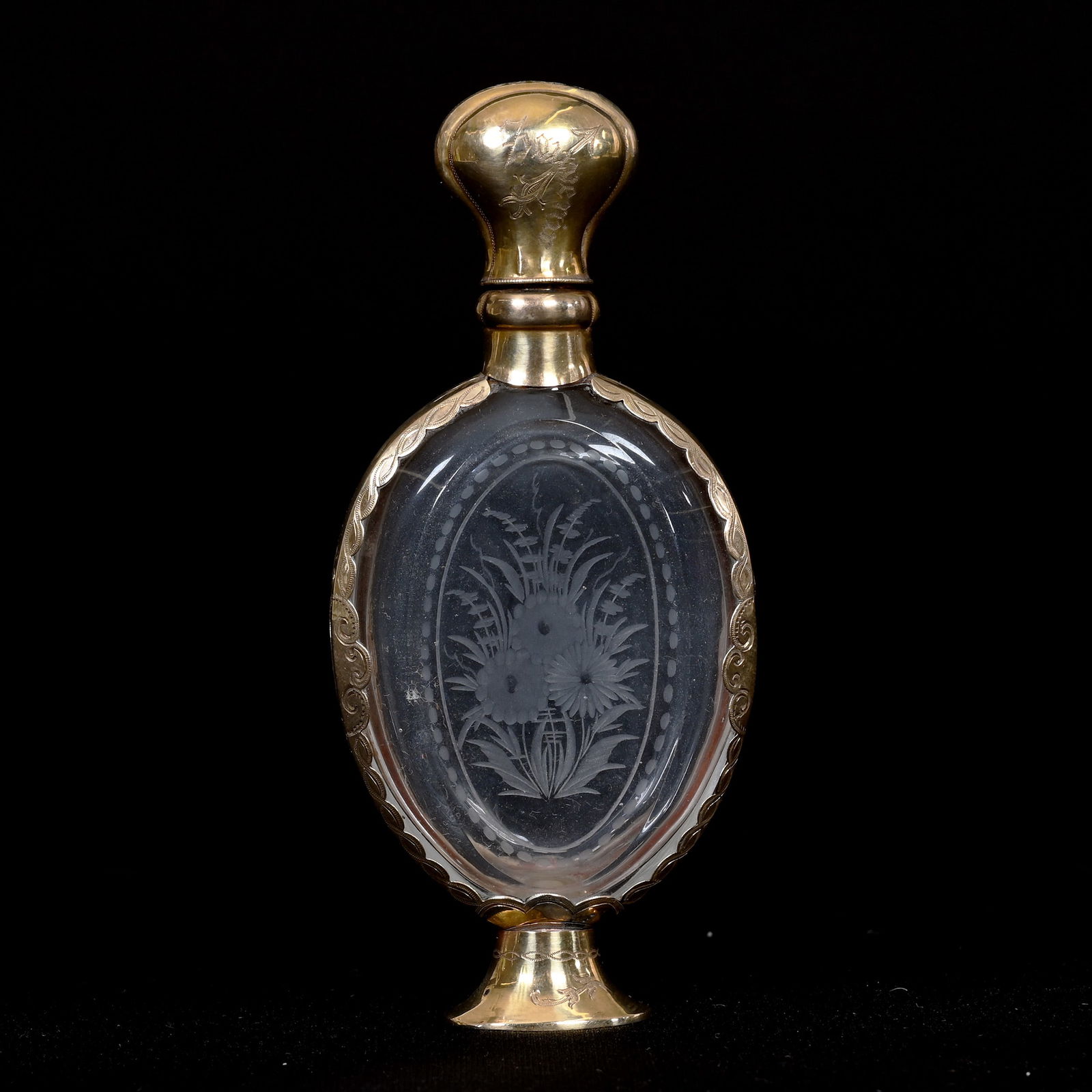 Pedestal Perfume (1 of 3)