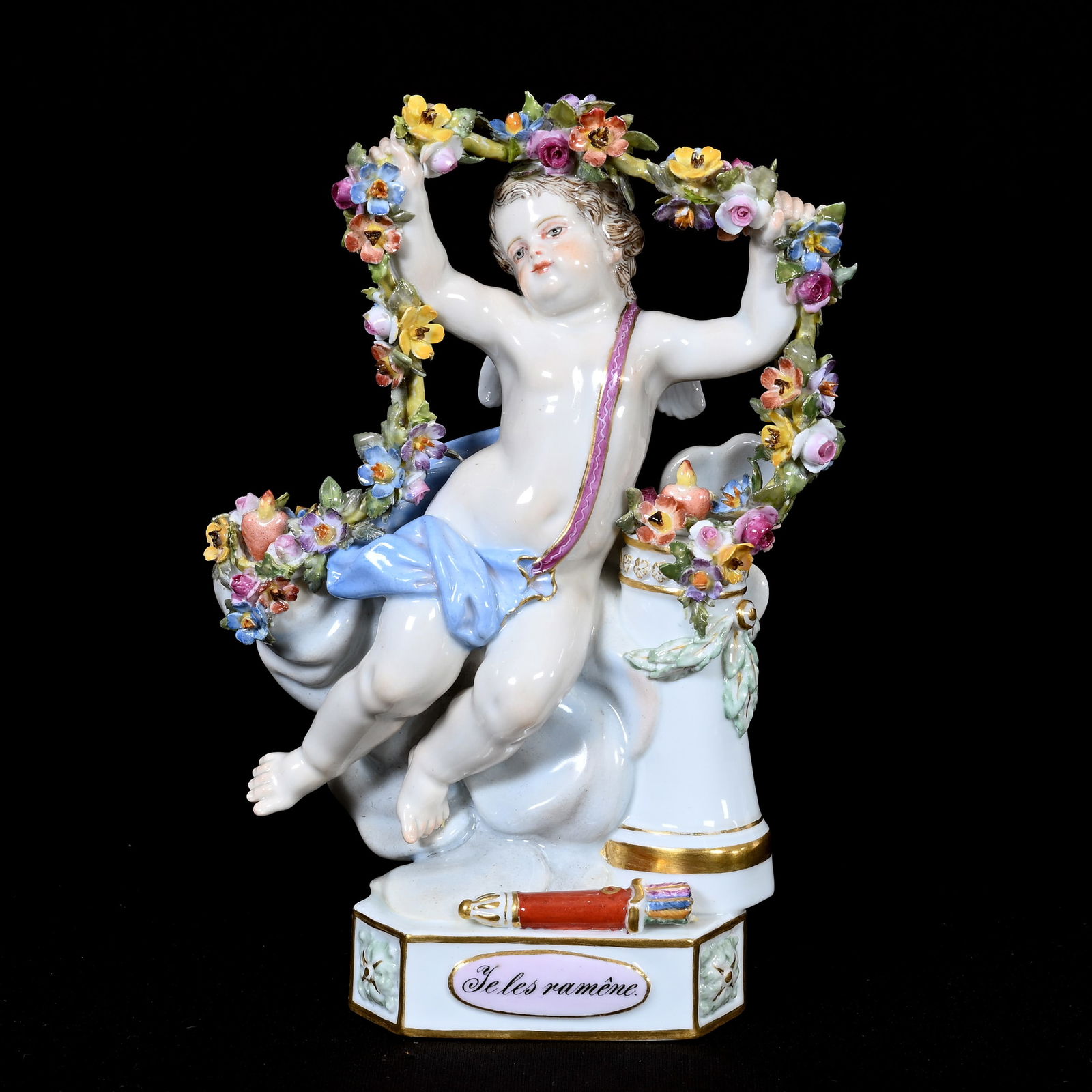 Figurine, Meissen Blue Crossed Swords Mark (1 of 3)