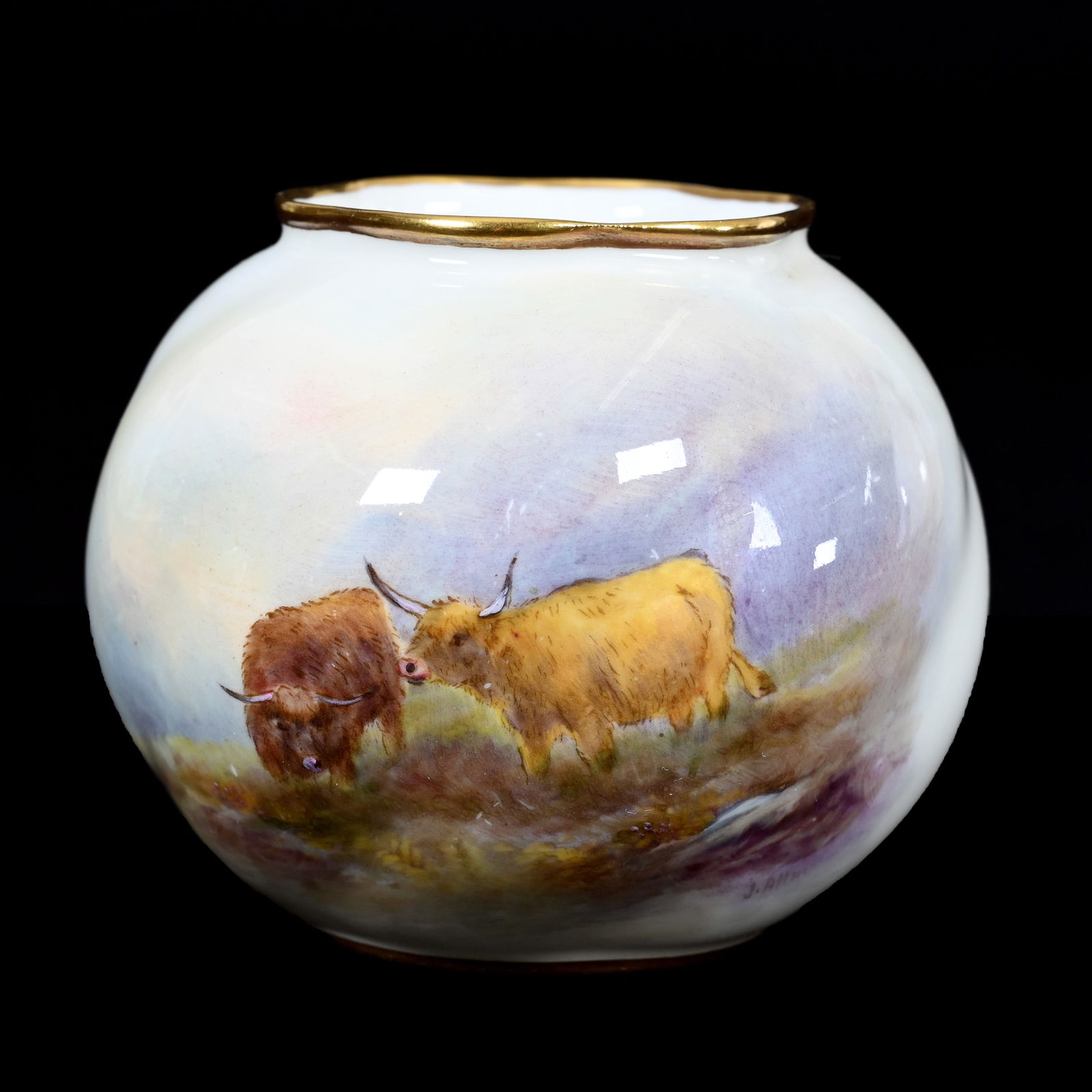 Vase Marked Royal Worcester G161 (1 of 3)