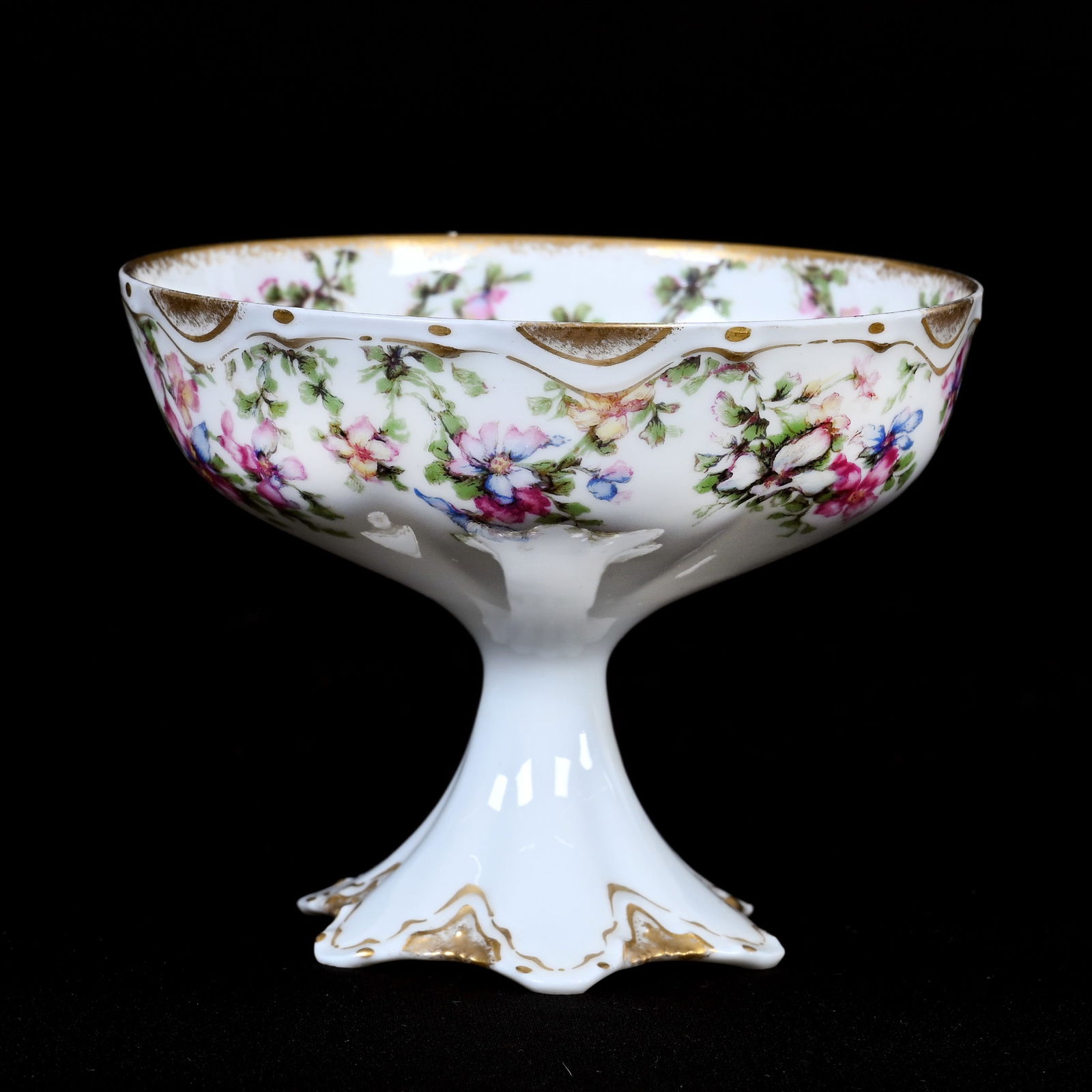 Pedestal Punch Cup Marked H & C Limoges (1 of 3)