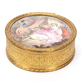 Dresser Box, Unmarked Hand Painted French Porcelain