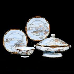 (4) Matching Oriental Porcelain Serving Items