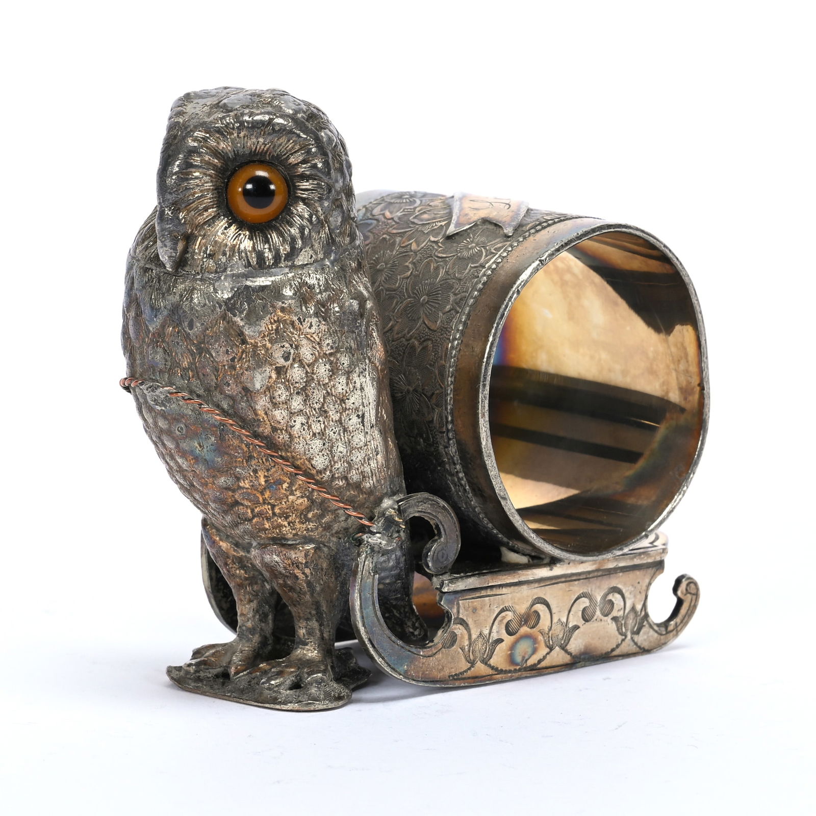 Figural Napkin Ring, Owl Pulling Sleigh (1 of 4)