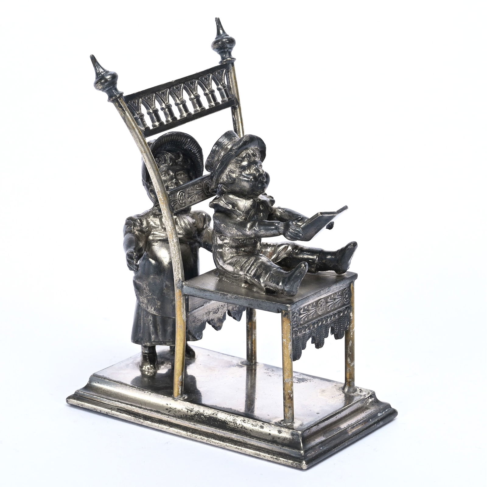 Figural Napkin Ring, Kate Greenaway Kids & Chair (1 of 3)