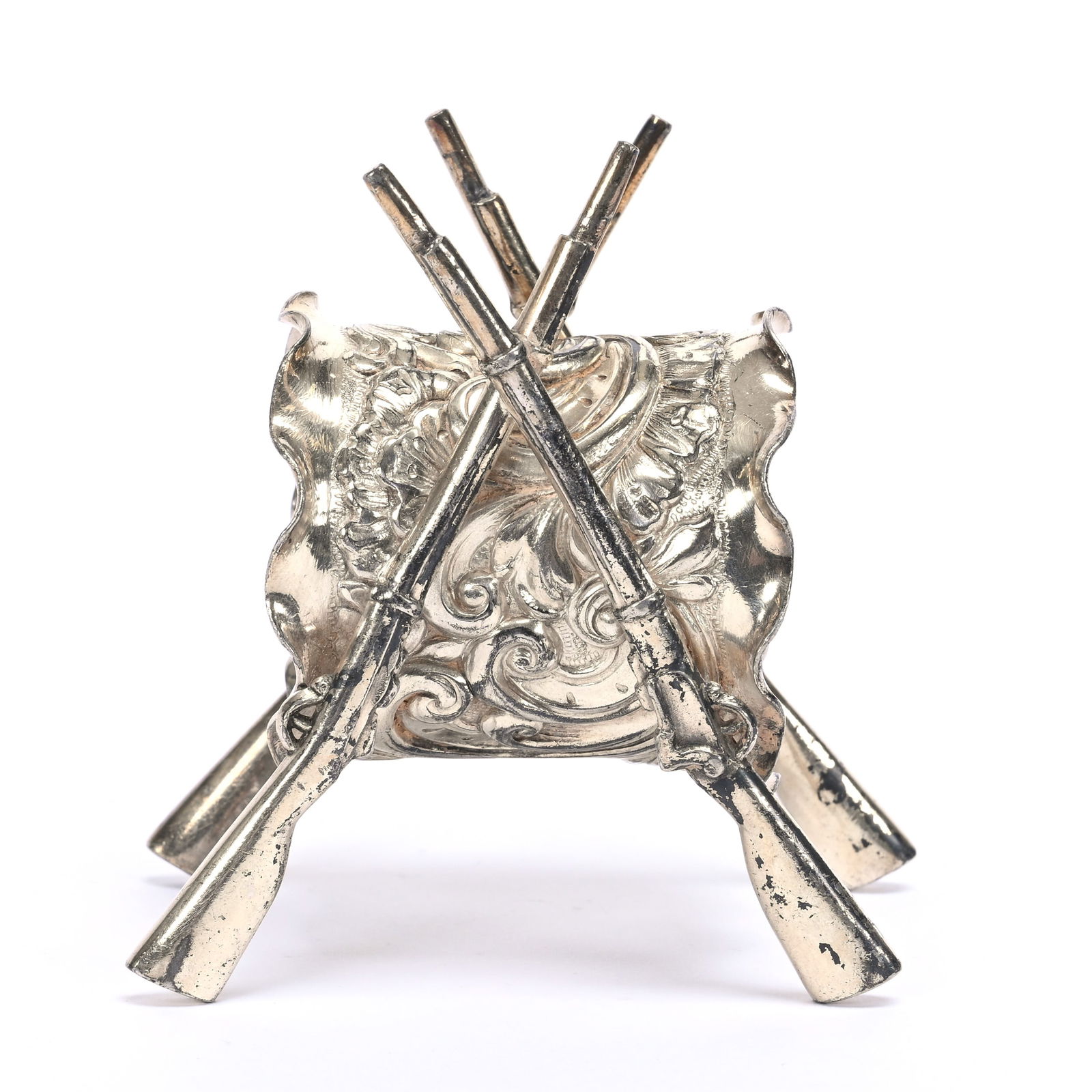 Figural Napkin Ring, Crossed Rifles (1 of 3)