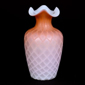 Vase, Apricot Satin Diamond Quilted MOP