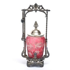 Victorian Pickle Castor