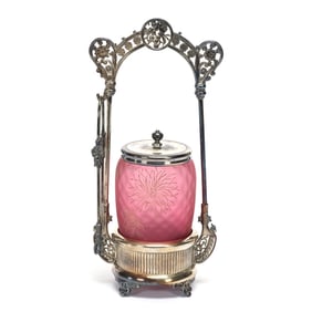 Victorian Pickle Castor